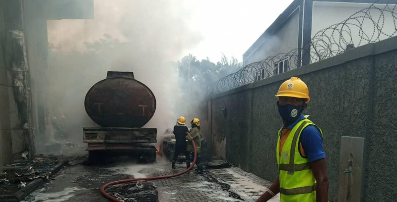 Fire razes Access Bank branch in Lagos
