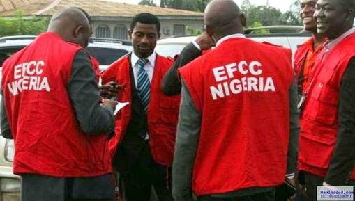 EFCC arrests 11 suspects accused of oil bunkering in Rivers