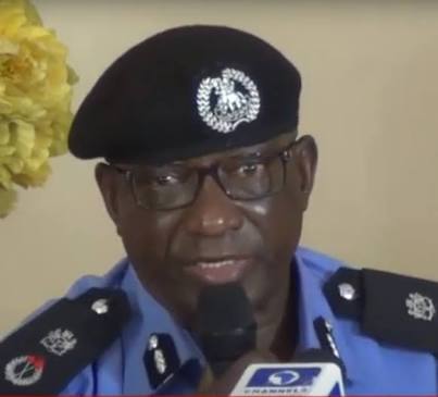 Angry policeman shoots three persons in Port-Harcourt