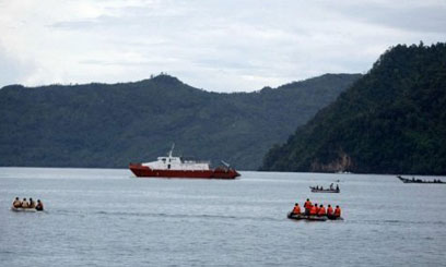 17 missing in Indonesia fishing boat, cargo ship collision