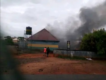Unknown Gunmen attack Abia’s police station